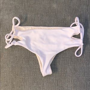 Acacia swimwear bottom | Petite